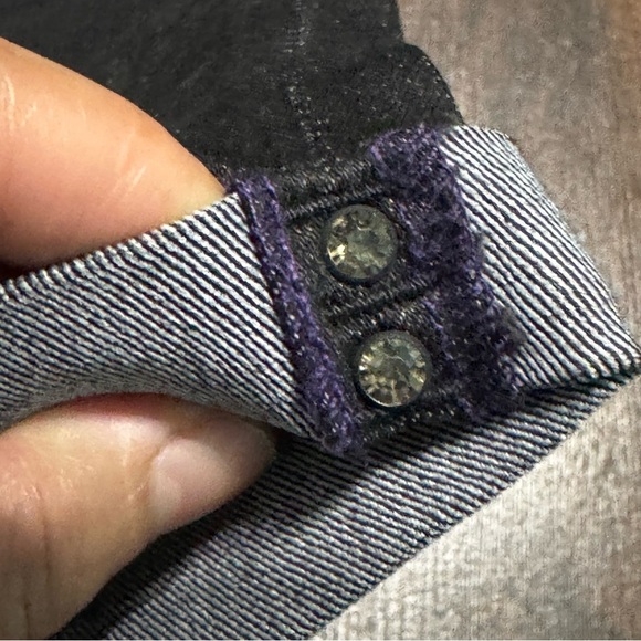 NYDJ Not Your Daughter’s Jeans Crop Pants Stretch Denim Black Capri size 0 NWT - Picture 5 of 10